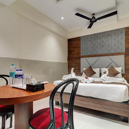 New Parimeet Residency Hotel Navi Mumbai Exterior foto