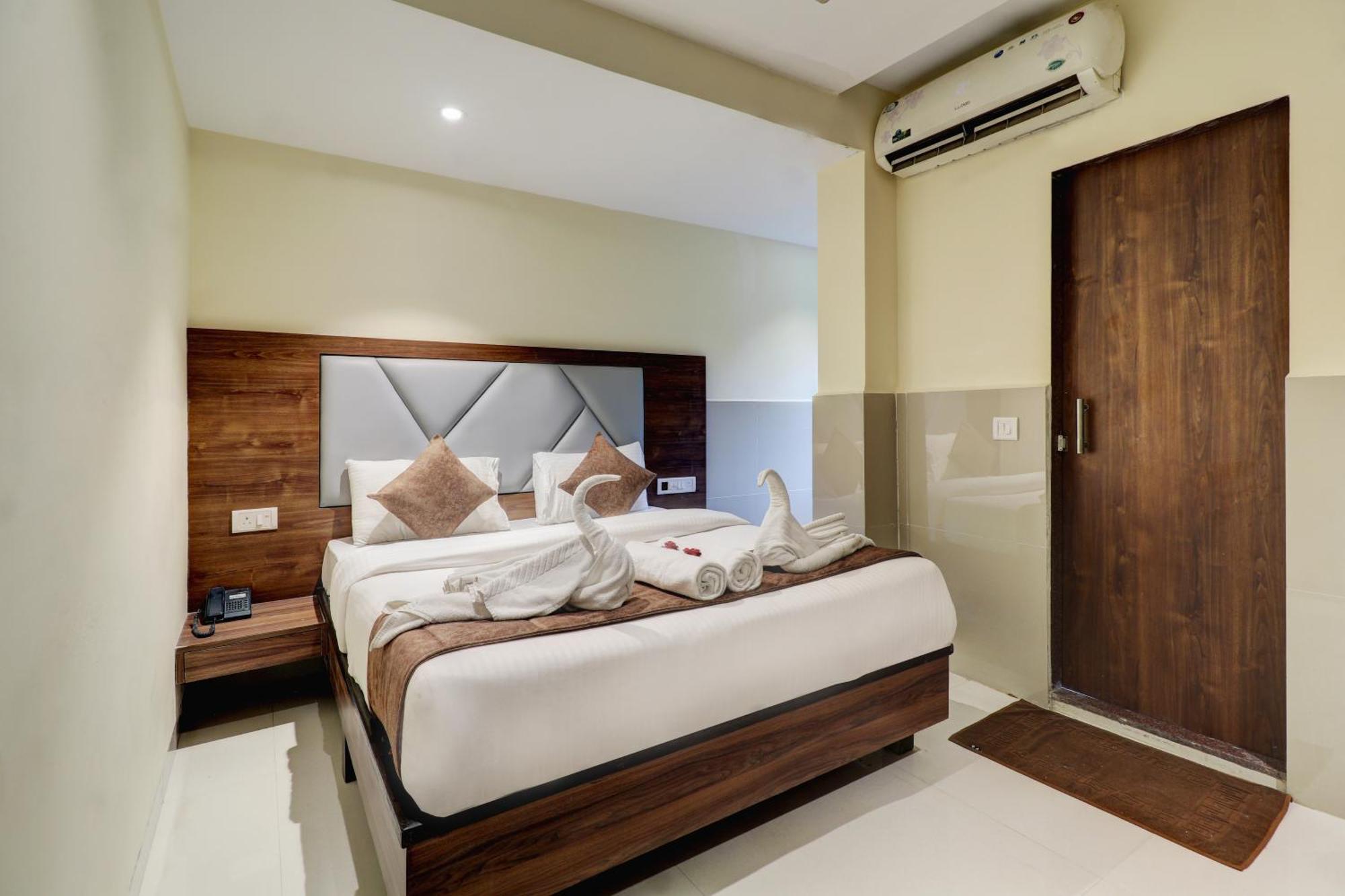 New Parimeet Residency Hotel Navi Mumbai Exterior foto